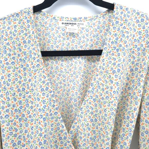 Glamorous ASOS Cream V Neck Tea Micro Floral Print Wrap-Tie Waist Mini Dress 4 - Picture 5 of 13